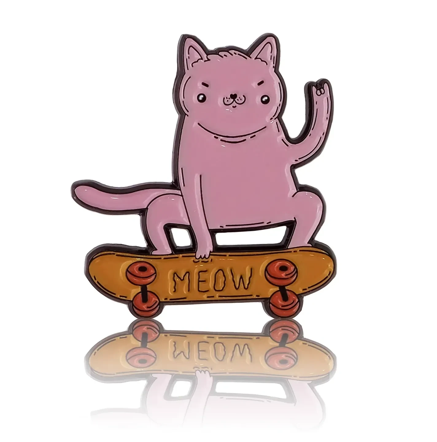kot na deskorolce pin.webp